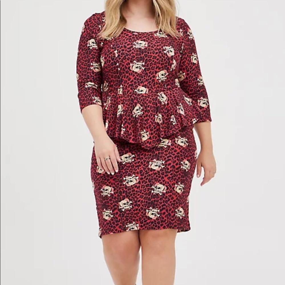 Torrid Ponte Skulls Leopard Red Peplum Dress